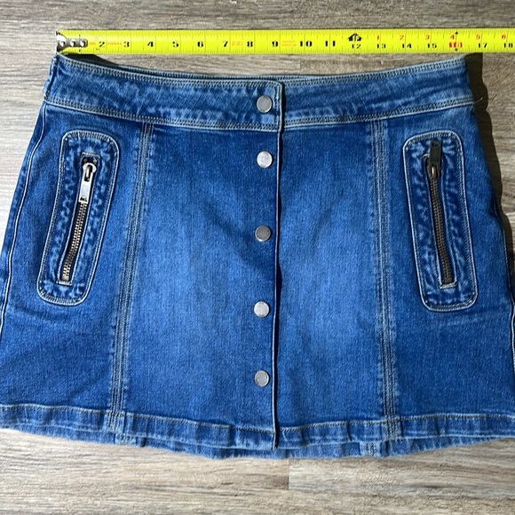 REISS Kaleigh Denim Mini Skirt Size 14 - Picture 6 of 12